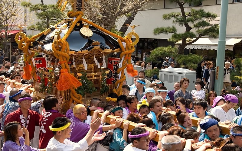 Lễ Hội Tenjin Matsuri